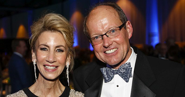 Kathy and Peter Landers in formal attire