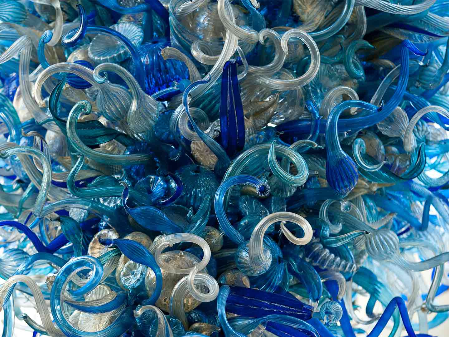 Chihuly glass sculpture